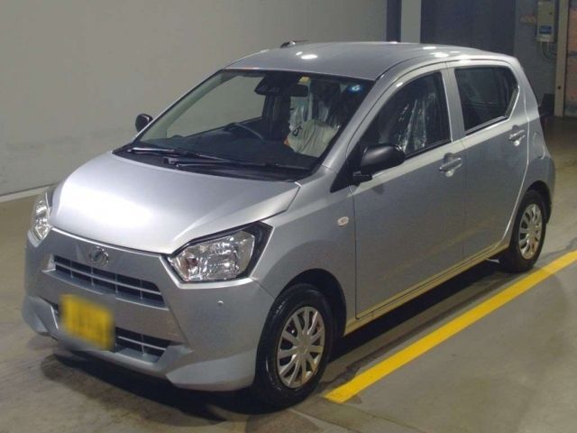 3031 DAIHATSU MIRA E S LA350S 2017 г. (TAA Yokohama)